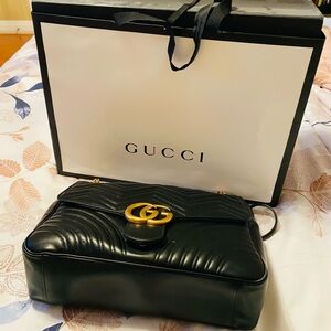Gucci large M bag